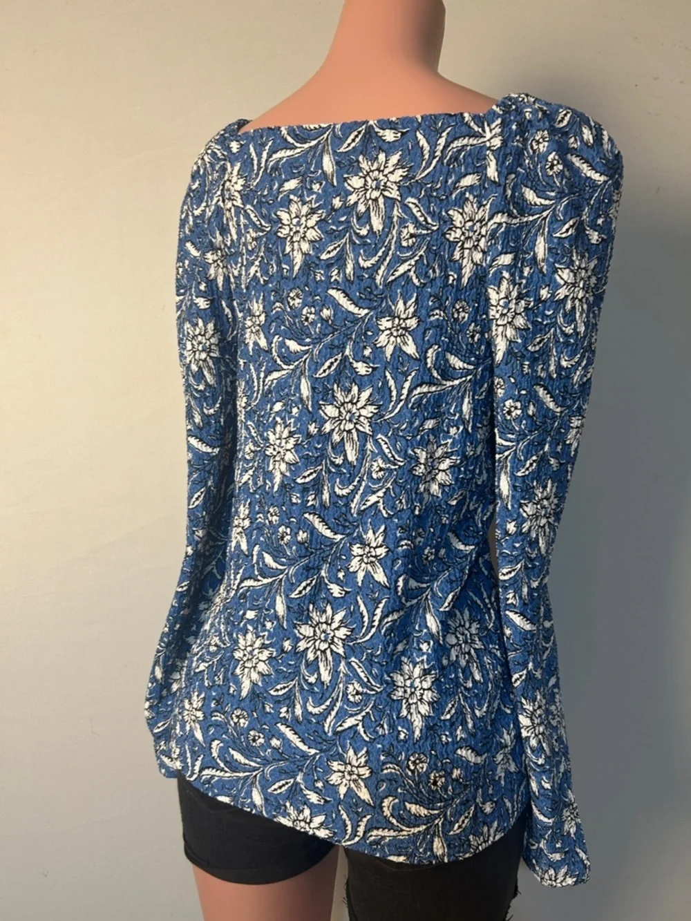 LOFT Women’s Floral Puff Long Sleeve Blouse Textured Top Square Neck Size L NWT